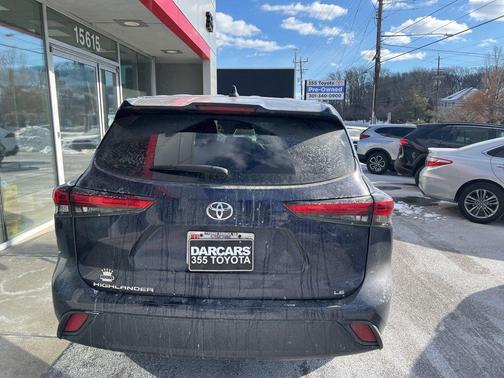2023 Toyota Highlander LE