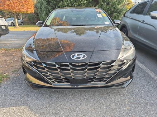 2022 Hyundai ELANTRA HEV Limited