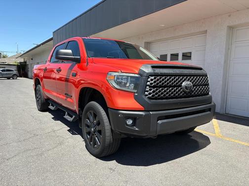2018 Toyota Tundra SR5