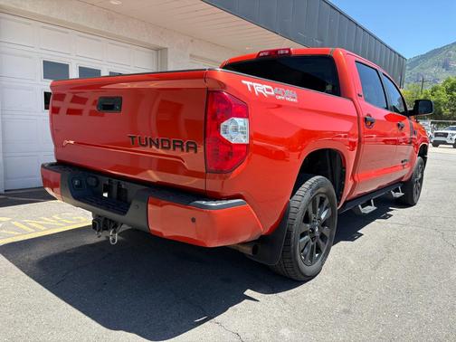 2018 Toyota Tundra SR5