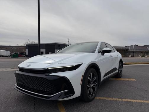 2024 Toyota Crown Limited