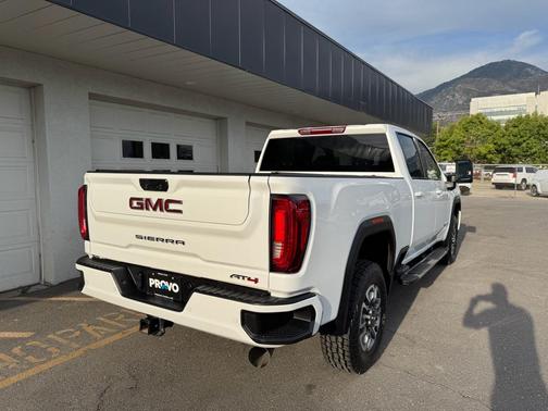 2023 GMC Sierra 3500 AT4