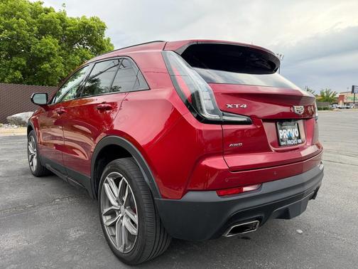 Infrared Tintcoat 2021 Cadillac XT4 Sport
