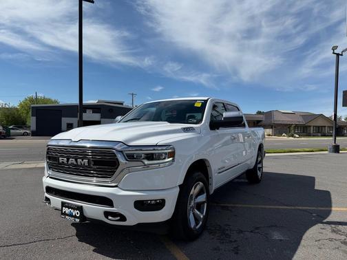 Bright White Clearcoat 2021 RAM 1500 Limited