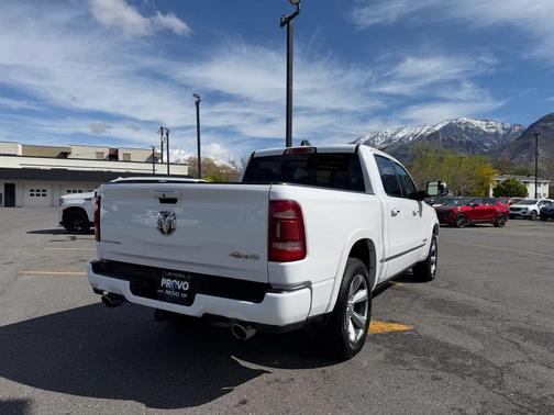 Bright White Clearcoat 2021 RAM 1500 Limited