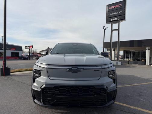 2025 Chevrolet Silverado EV RST