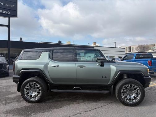 2024 GMC HUMMER EV SUV 3X