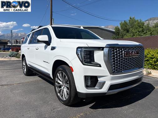 Summit White 2021 GMC Yukon XL Denali