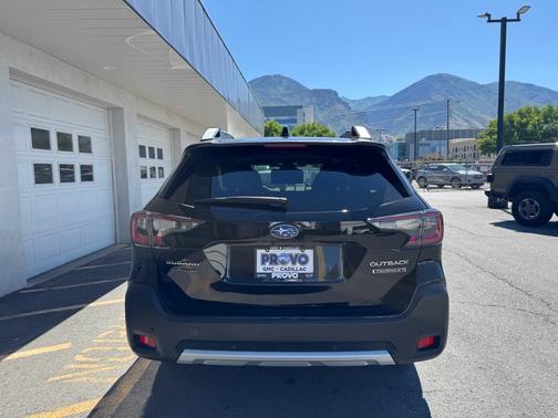 2024 Subaru Outback Touring XT