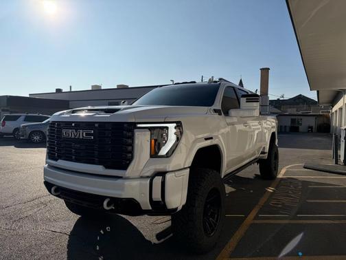 2024 GMC Sierra 3500 Denali Ultimate