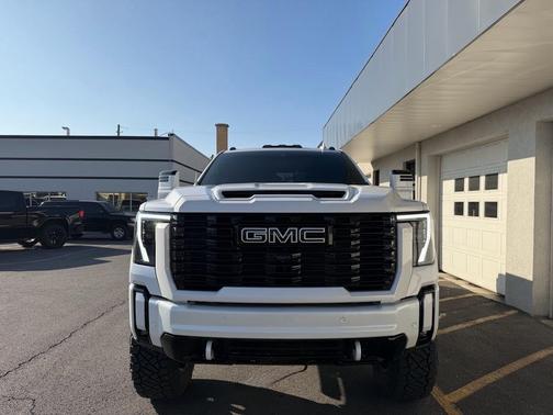2024 GMC Sierra 3500 Denali Ultimate