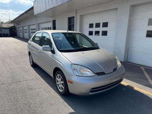 2002 Toyota Prius