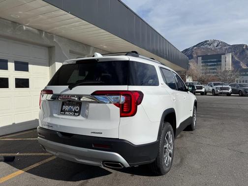 2020 GMC Acadia SLT