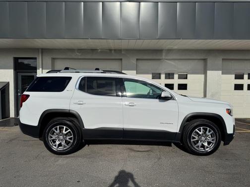 2020 GMC Acadia SLT