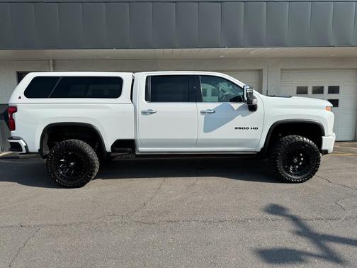 2021 Chevrolet Silverado 3500 High Country