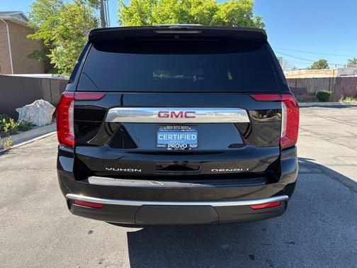 Onyx Black 2024 GMC Yukon XL Denali