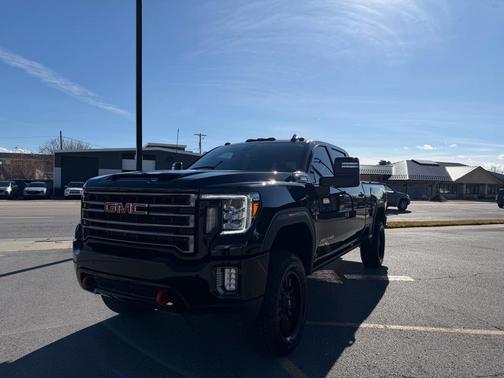 2023 GMC Sierra 2500 AT4