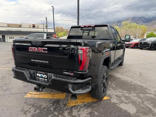 Onyx Black 2024 GMC Sierra 3500 AT4
