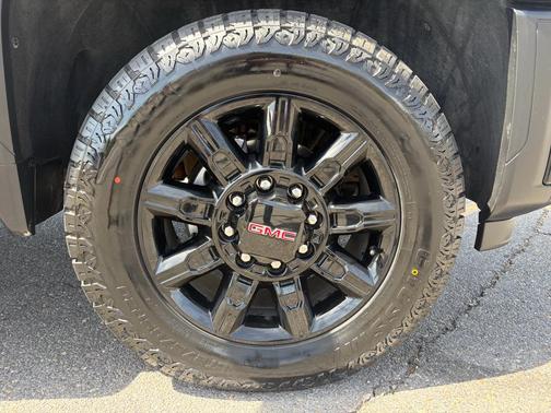 Onyx Black 2024 GMC Sierra 3500 AT4