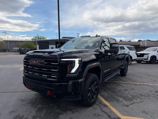 Onyx Black 2024 GMC Sierra 3500 AT4