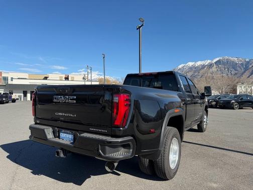 2025 GMC Sierra 3500 Denali Ultimate