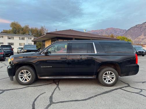 2019 Chevrolet Suburban LT