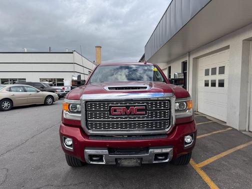 2019 GMC Sierra 2500 Denali
