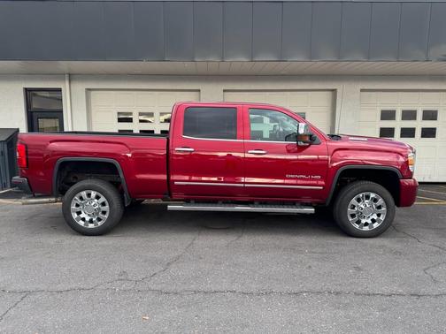 2019 GMC Sierra 2500 Denali