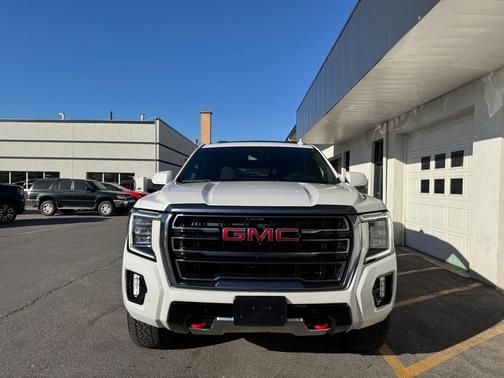 2024 GMC Yukon XL AT4