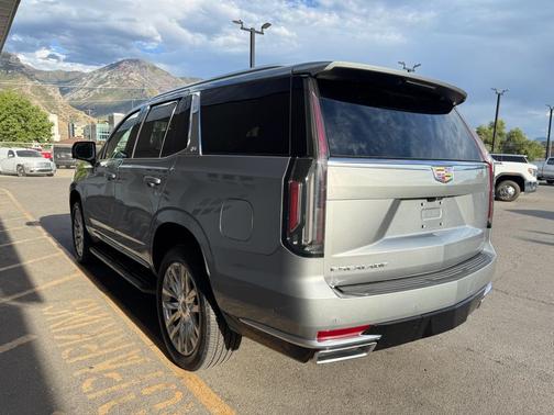 2024 Cadillac Escalade Premium Luxury