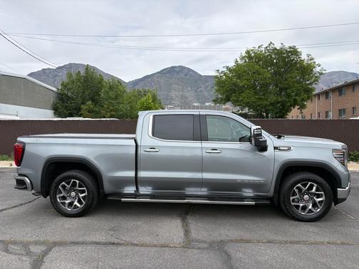 Sterling 2025 GMC Sierra 1500 SLT