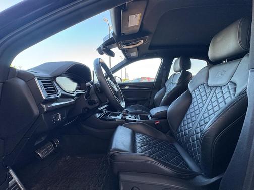 2022 Audi SQ5 3.0T Premium Plus