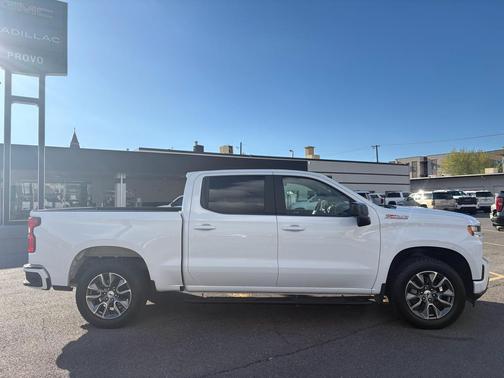 Summit White 2021 Chevrolet Silverado 1500 RST