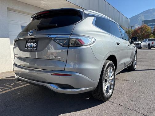 2023 Buick Enclave Avenir