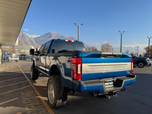 2022 Ford F-350 Platinum