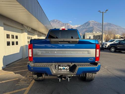 2022 Ford F-350 Platinum