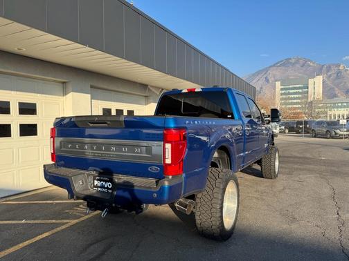 2022 Ford F-350 Platinum