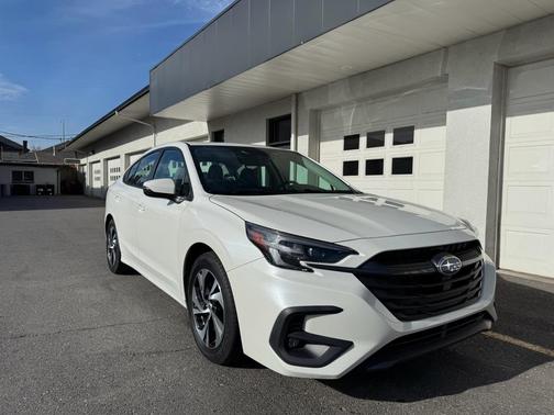 2023 Subaru Legacy Premium