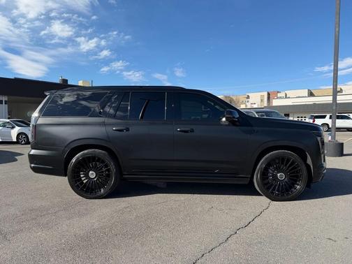 2025 Cadillac Escalade Sport