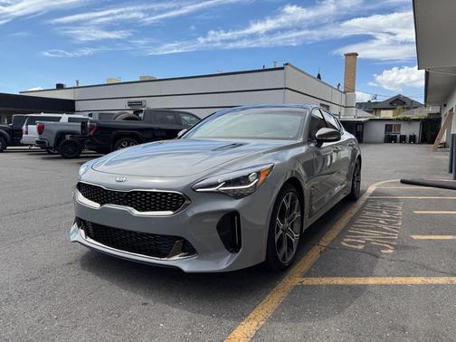 2021 Kia Stinger GT2