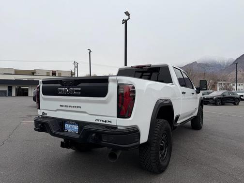 2025 GMC Sierra 2500 AT4X