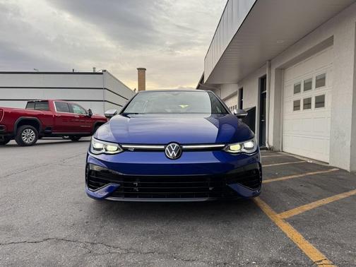 2024 Volkswagen Golf R 2.0T