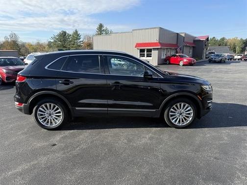 2019 Lincoln MKC Standard