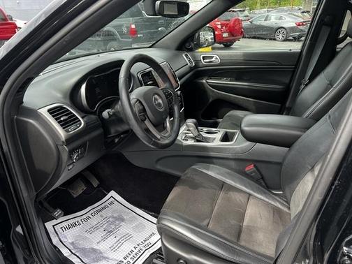 2019 Jeep Grand Cherokee Altitude