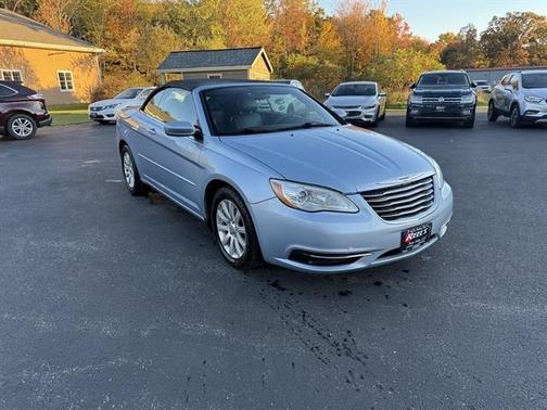 2012 Chrysler 200 Touring