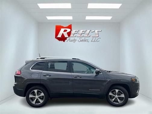 Granite Crystal Metallic 2020 Jeep Cherokee Limited