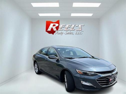Shadow Gray Metallic 2019 Chevrolet Malibu LT