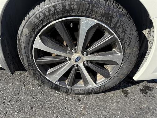 2015 Subaru Legacy 2.5i Limited