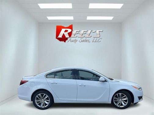 Summit White 2016 Buick Regal Turbo