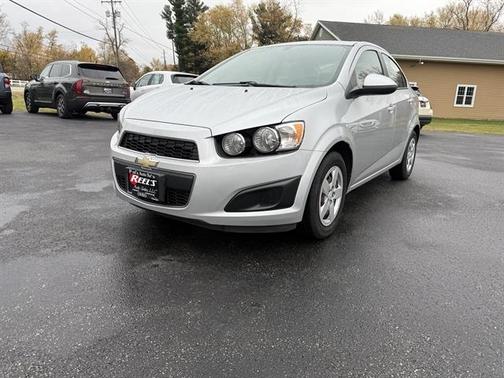 2016 Chevrolet Sonic LS